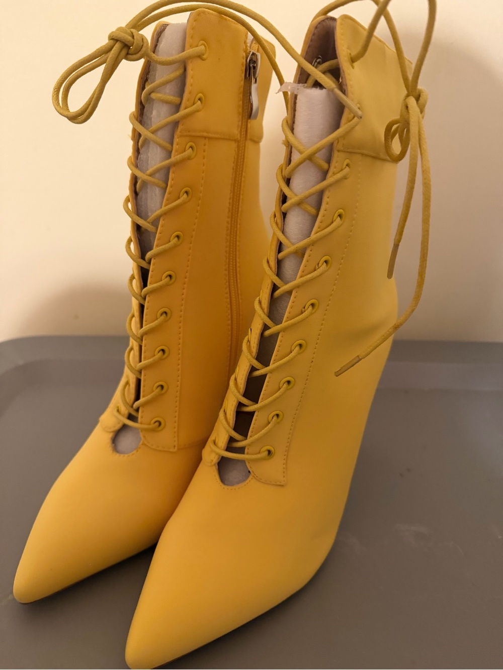 AKIRA Yellow Lace-Up Pointed Toe Ankle Boots